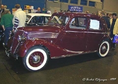 Renault Celtaquatre 1938.jpg